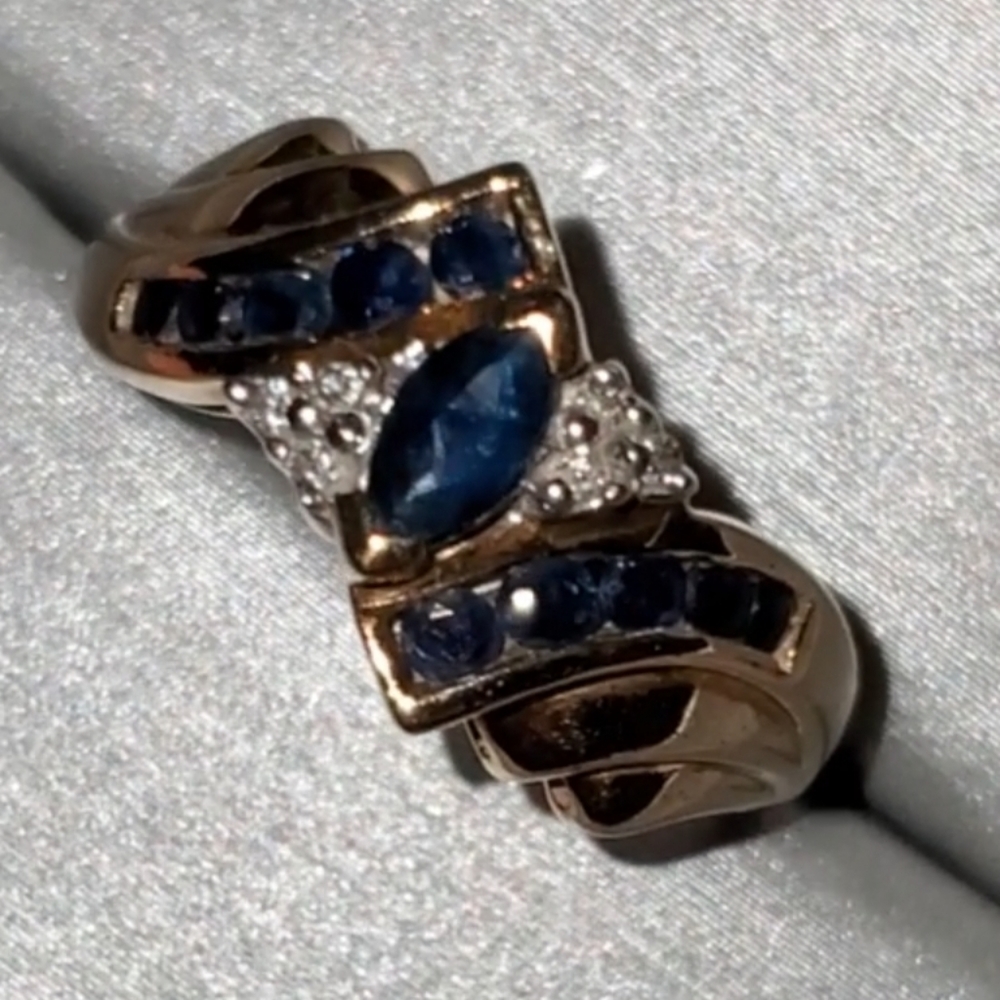 10K Gold Blue Sapphire and Diamond Ring